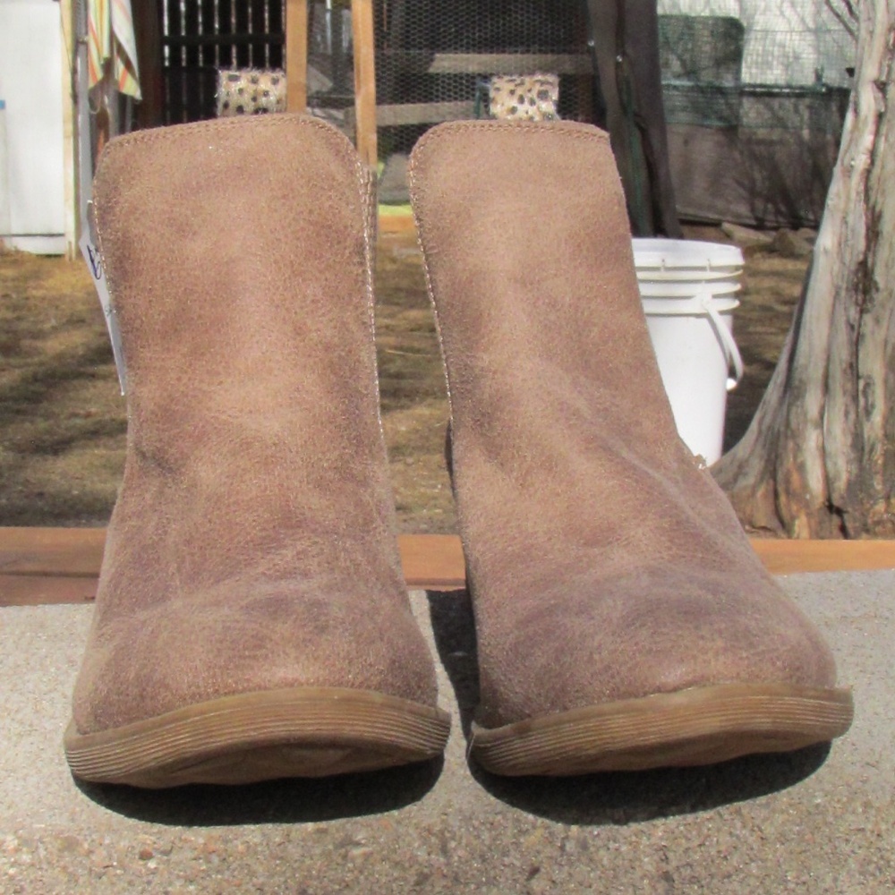 Very G Blake Chelsea Boots in beige - Picture 4 of 8